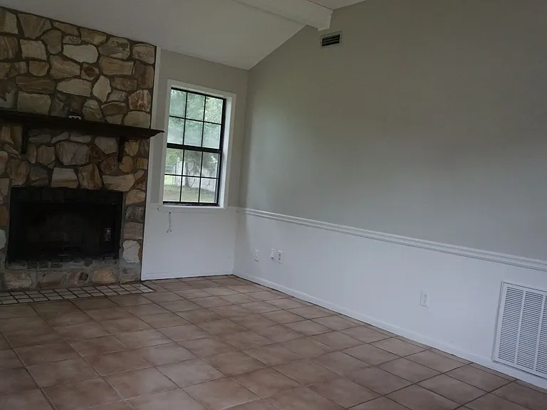 4016 Sandy Run Dr — Photo 4