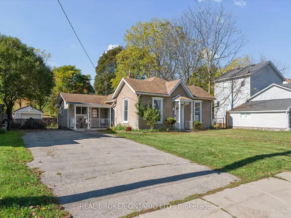 38 Glenmorris St, Cambridge, ON N1S 2Y2