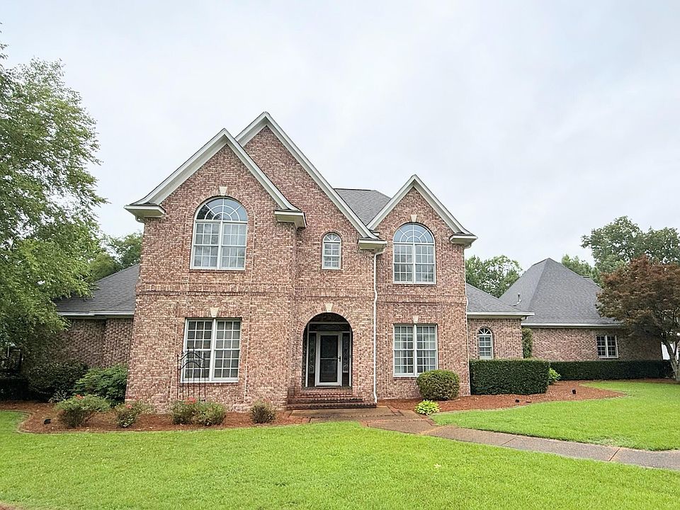 1st image of 1587 Larkspur Cir