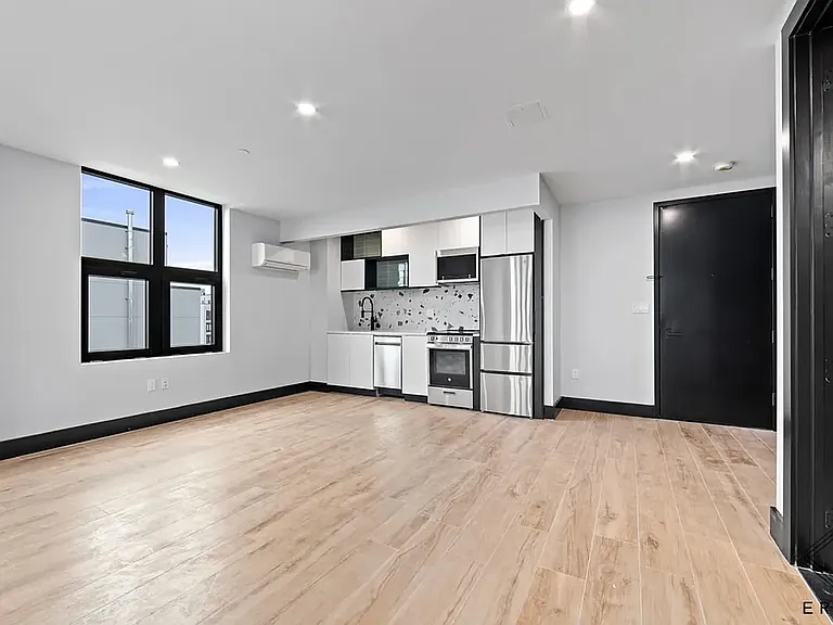 828 New York Ave #3A — Photo 7