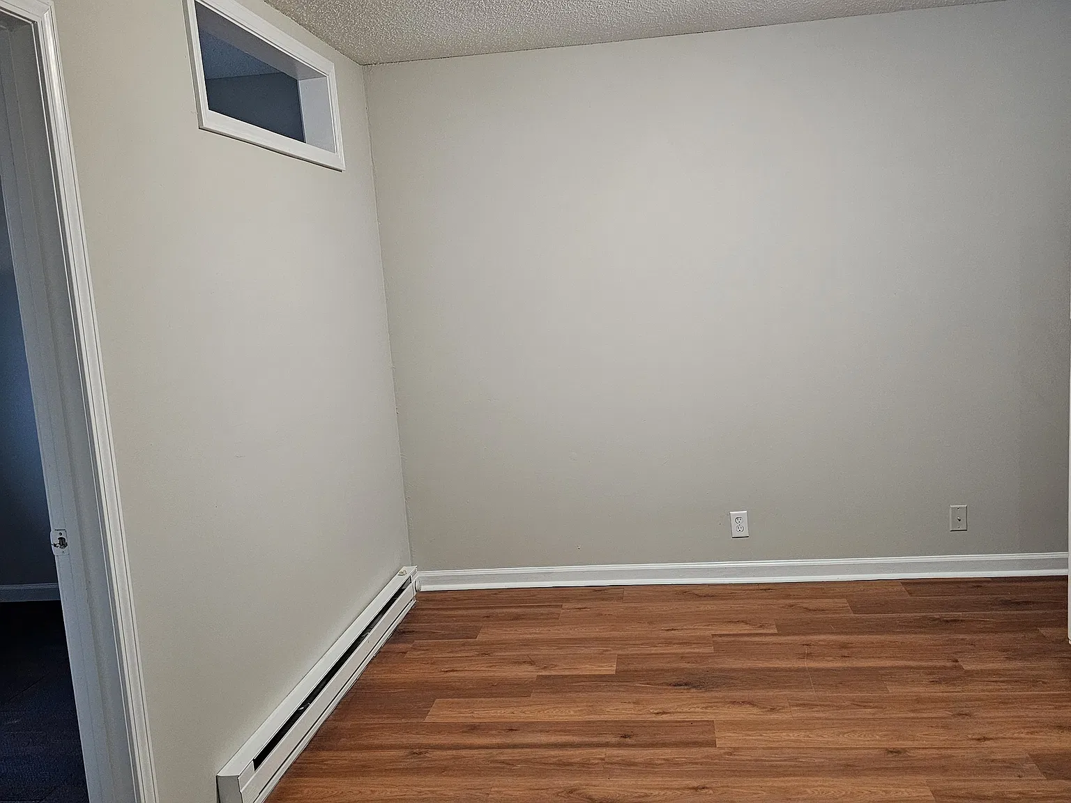 1 bed, 500 sqft, $700 — Photo 3