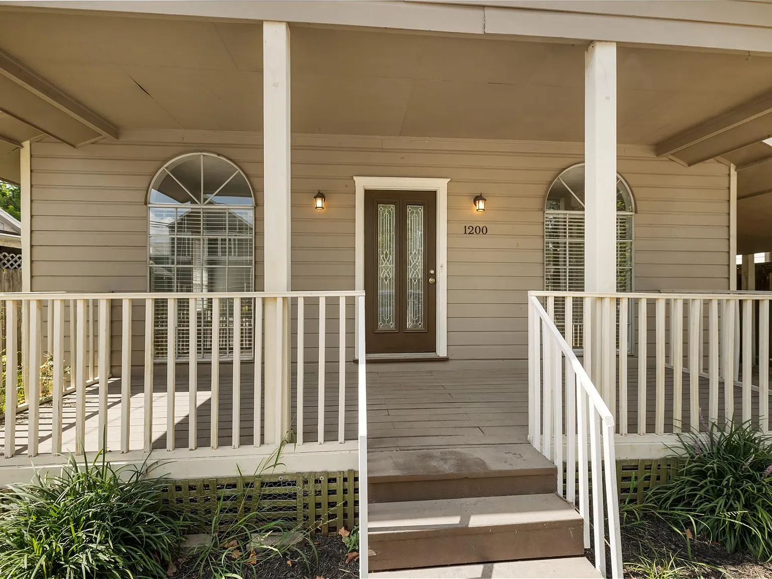 3 bed, 2.5 bath, 2019 sqft, $2,650 — Photo 4