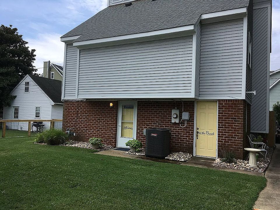 2nd image of 5104 Atlantic Ave APT A