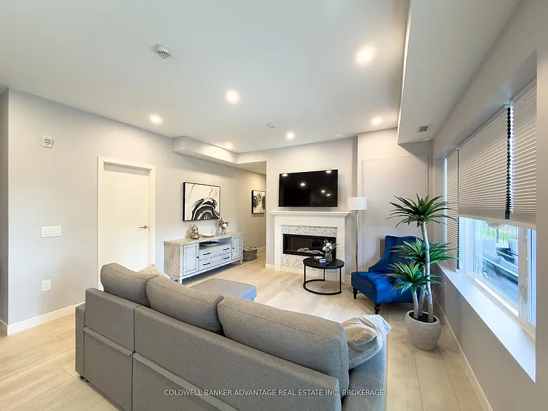 119 Lincoln St #104 — Photo 11