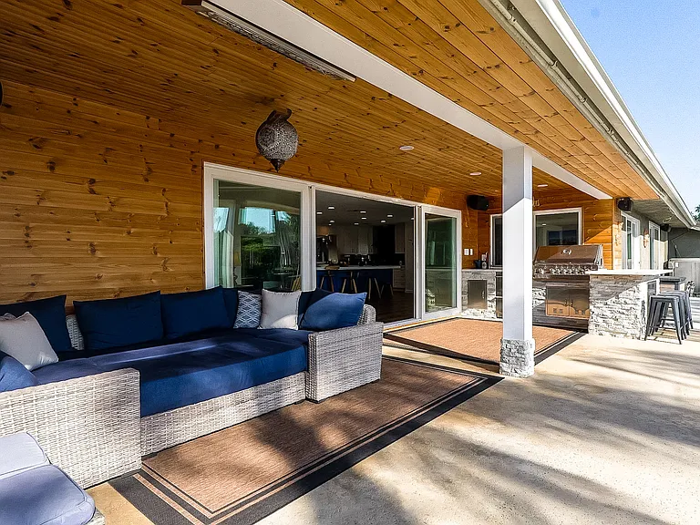 420 Wilbar Cir — Photo 31