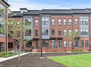 11224 Bunsen St, Reston, VA 20190