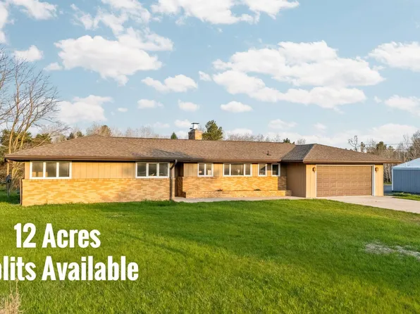 402 S Division St, Bellaire, MI 49615