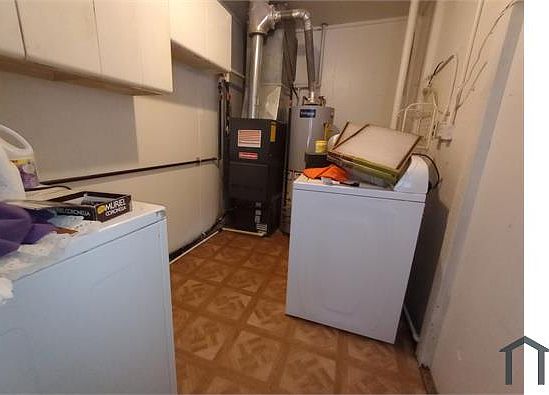 5th image of 4310 Willow Ave