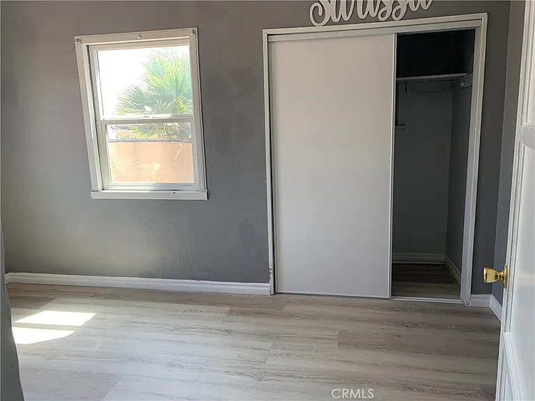 1432 W 9th St — Photo 13