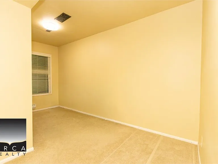 885 Frederick Rd — Photo 14