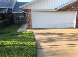 1802 Flagstone Dr, Longview, TX 75605