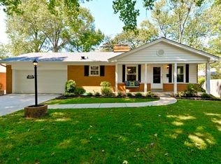 1027 Edgeworth Ave, Saint Louis, MO