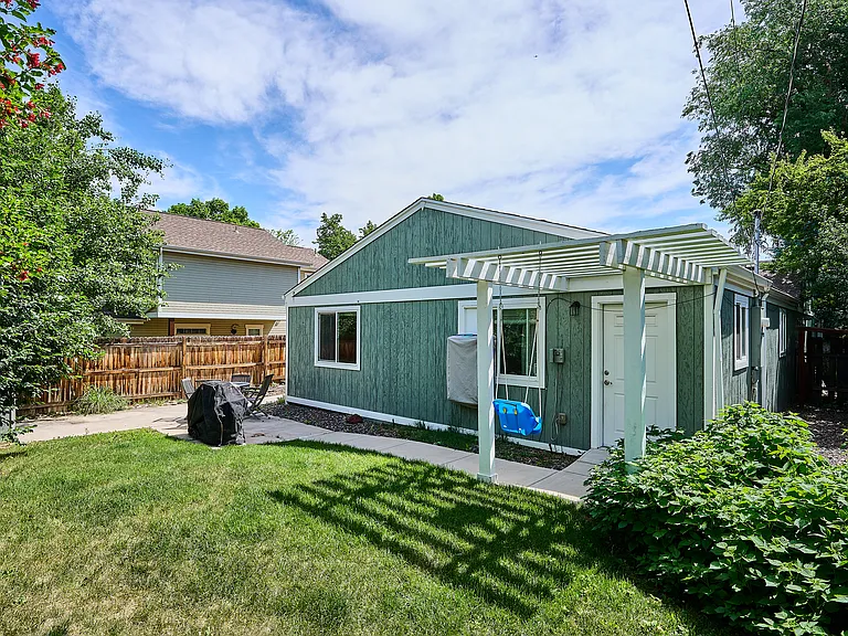 3051 S Ogden St — Photo 29