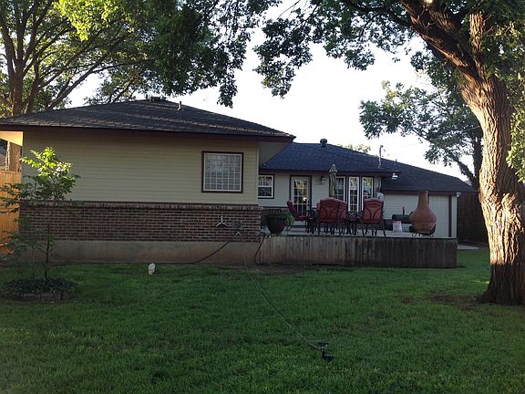 5th image of 1418 SW 35th Ave