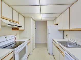 134 Turtle Creek Rd APT 6, Charlottesville, VA 22901