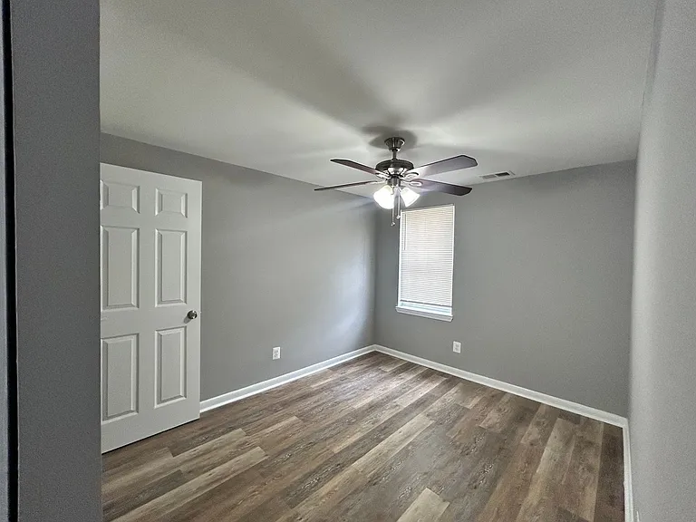 814 N Central Ave — Photo 4