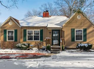 5207 Nall Ave, Roeland Park, KS 66202