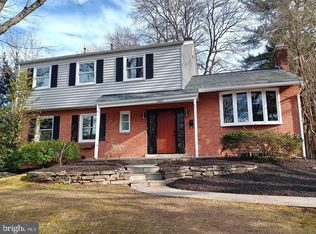 11609 Gilsan St, Silver Spring, MD 20902