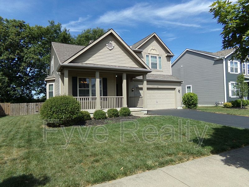 1st image of 383 Stonhope Dr