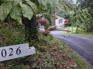 1026 Granny Smith Rd, Linden, VA 22642