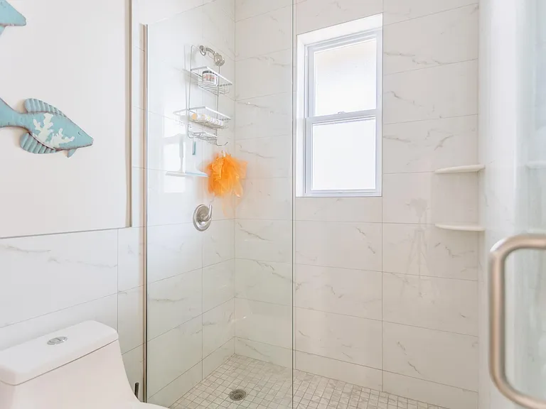 1752 W Catalpa Ave #2W — Photo 19