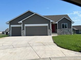 1634 N Kentucky Ct, Wichita, KS 67235