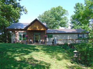 359 Pineywood Ln, Munfordville, KY 42765