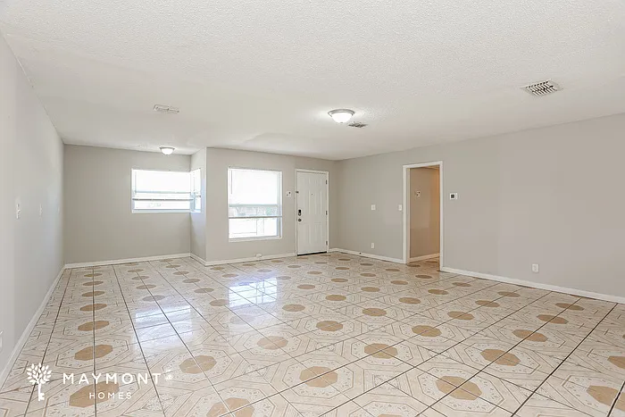 6308 Merrill Rd — Photo 6