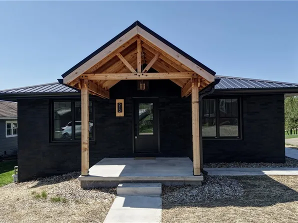 212 High St, Dover, OH 44622