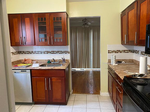 5th image of 1704 215th St #1