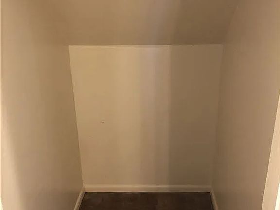 5th image of 2819 Longmire Dr APT B