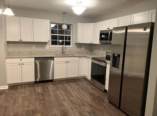 611 Spring Mill Dr, Mooresville, IN