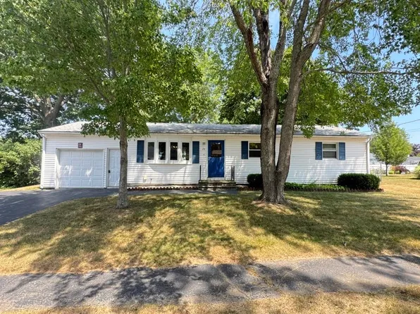 20 Mariette Drive, Portsmouth, NH 03801