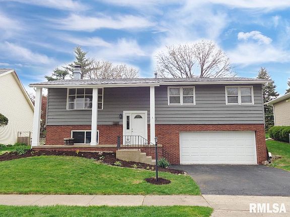 3rd image of 1613 W Devereux Dr