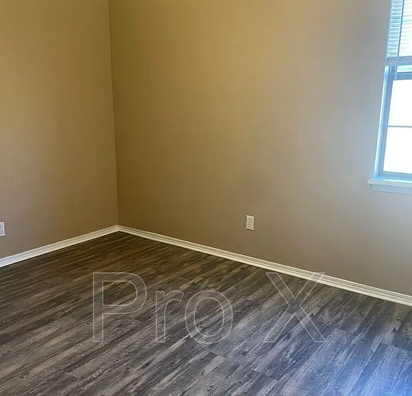 1001 S Saint Louis Ave #3 — Photo 5