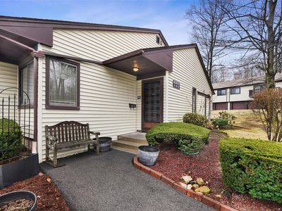 71C Independence Court, Yorktown Heights, NY, 10598