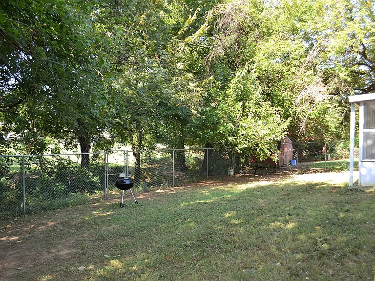 11 Rock Holw — Photo 3