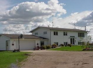 1006 Columbia Cir NE, Thompson, ND 58278