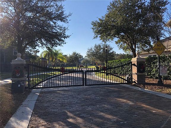 3rd image of 11128 Roseate Dr
