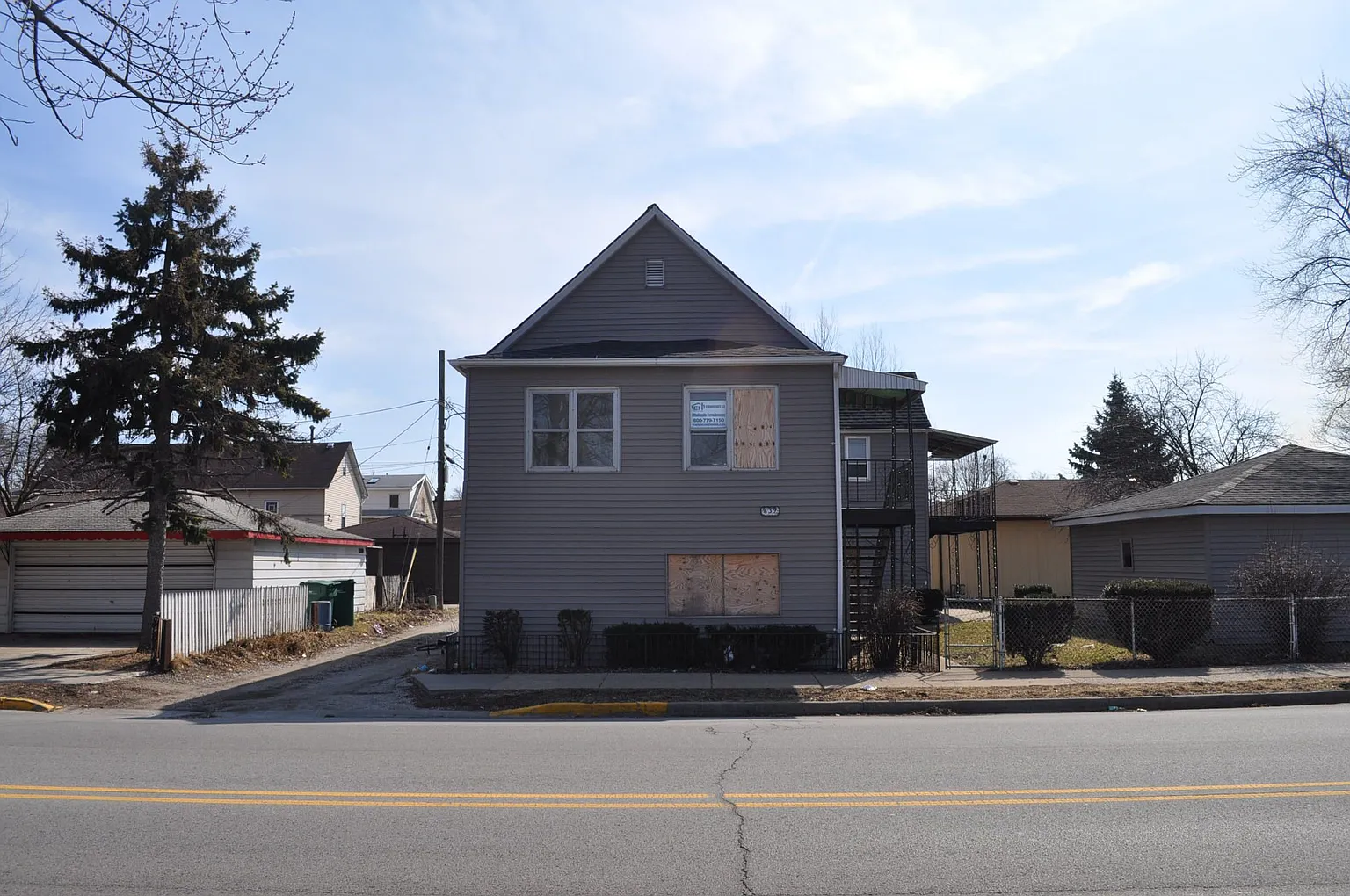 639 Pulaski Rd photo 1
