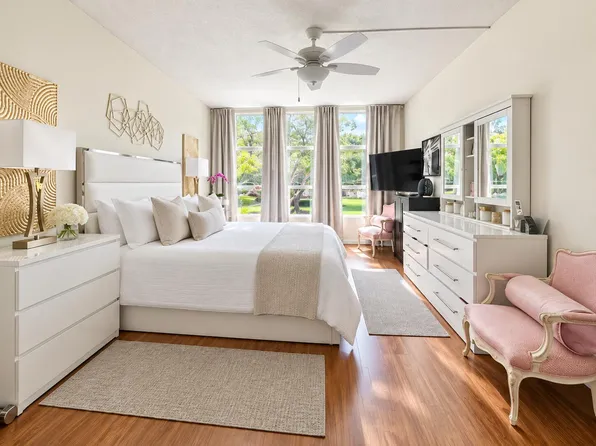 2600 S Course Drive #204, Pompano Beach, FL 33069
