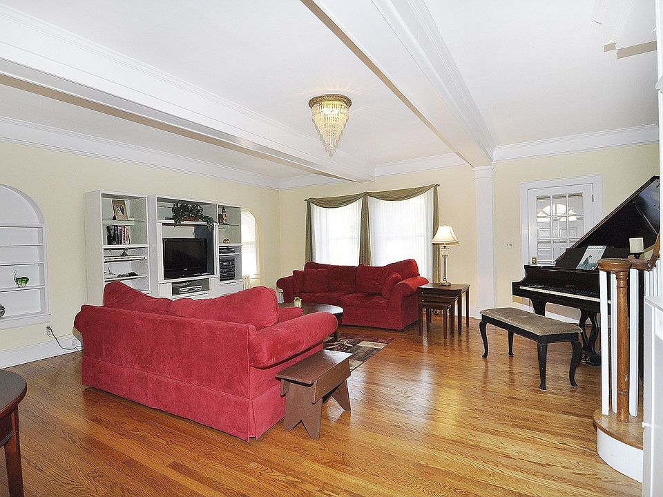 184 Mill St, Westwood, NJ 07675 Zillow