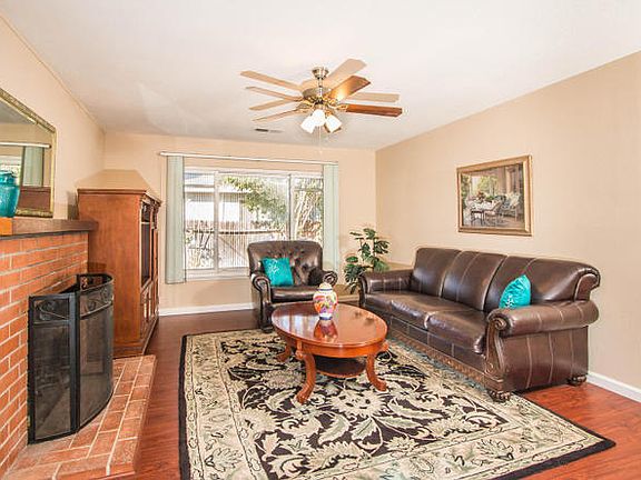 3rd image of 3800 Wildrose Way