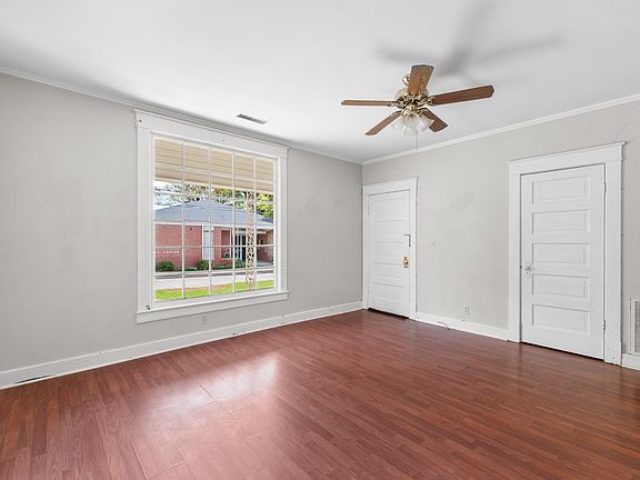 5th image of 321 N 11th St #321 & 323
