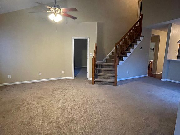 4th image of 200 Andover Ct