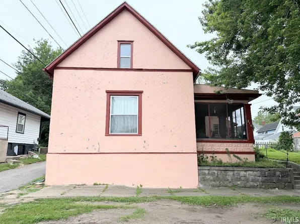 216 20th St, Logansport, IN 46947
