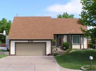 8708 E Chalet Dr, Wichita, KS 67207