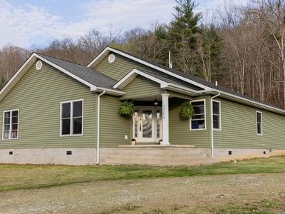 1711 E Us Highway 60, Grayson, KY, 41143