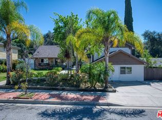 22650 Jameson Dr, Calabasas, CA 91302