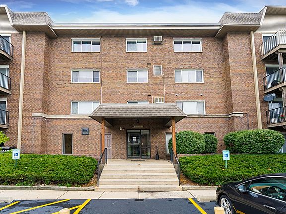 2nd image of 2300 Beau Monde Ln APT 204